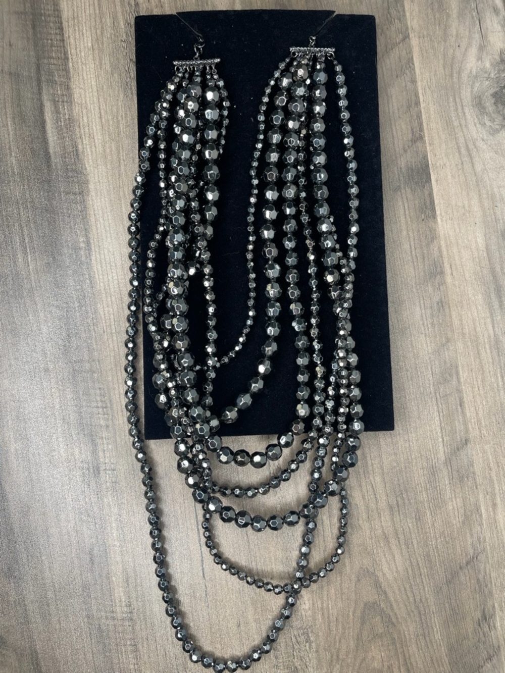 Women’s new R.J. graziano black beaded necklace and earrings set